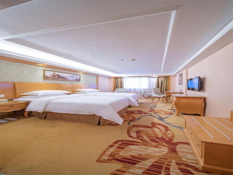 Vienna Hotel Guangzhou Baiyun Dongping Middle Road Bagian luar foto