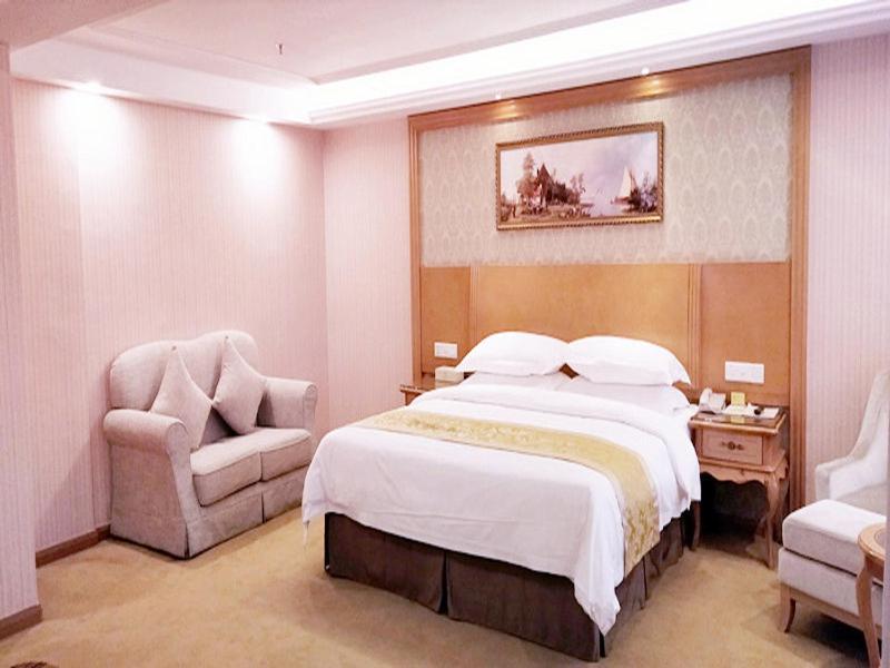 Vienna Hotel Guangzhou Baiyun Dongping Middle Road Bagian luar foto