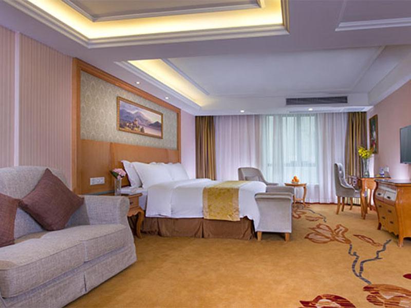 Vienna Hotel Guangzhou Baiyun Dongping Middle Road Bagian luar foto